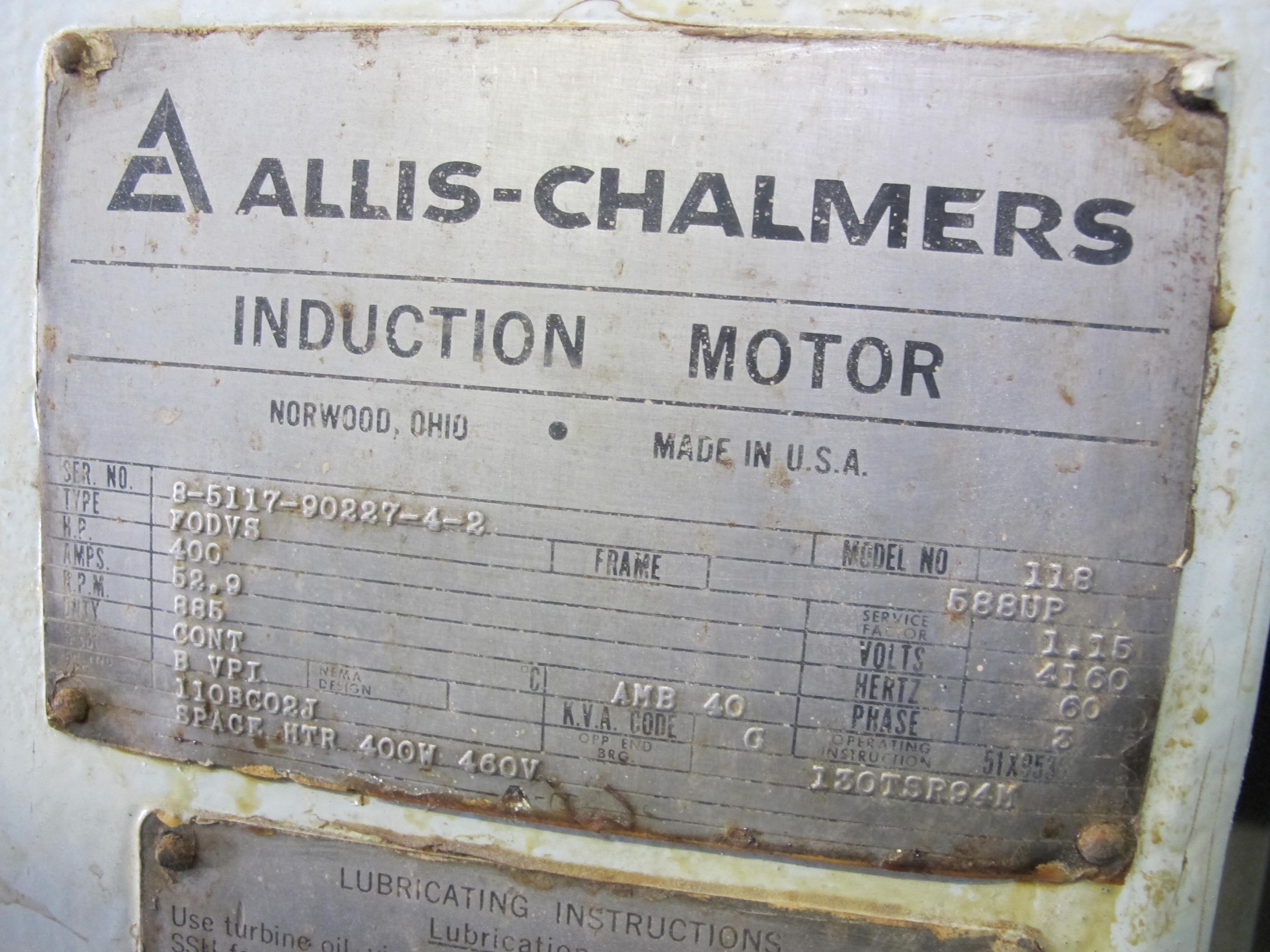 MOTOR, ELECTRIC TYPE, 400 HORSEPOWER, 4160VAC, 3 PHASE ELEC RATING, 900 RPM, 588 FRAME. FOR ORIGINAL SWC PUMP MOTORS AT SONGS.FOR NEW REPLACEMENTS USE MAT CODE 026-39581 - 0.4KW, 480V SPACE HEATER (W-50) LOADING & HANDLING FEE $500-